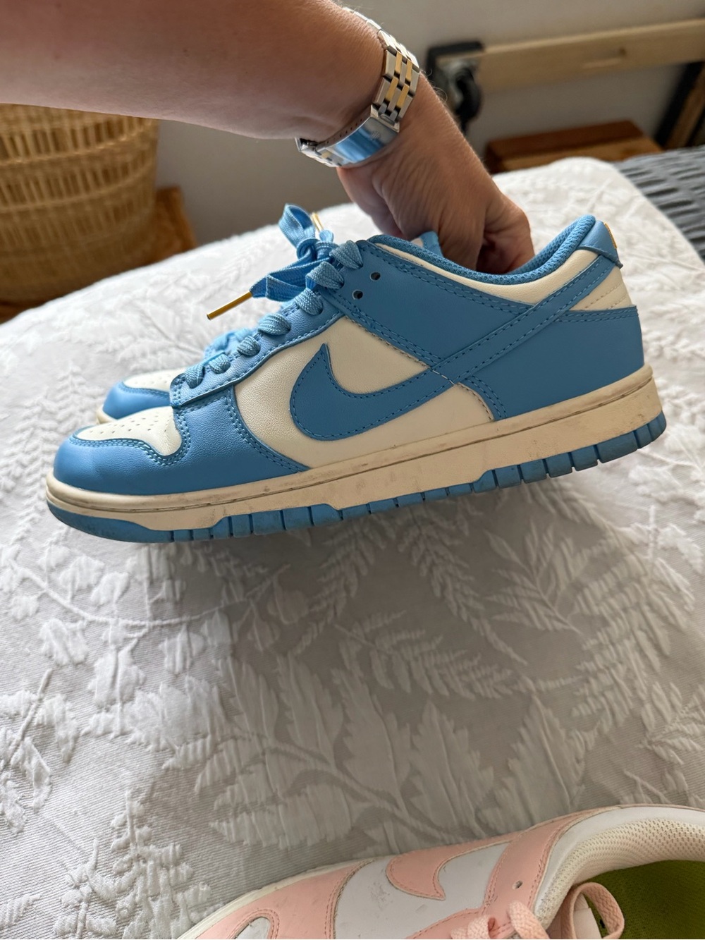 Nike Women’s DUNKS Low-Top Sneakers in Yellow, Pink, OR Blue Sz 9 - Picture 6 of 12